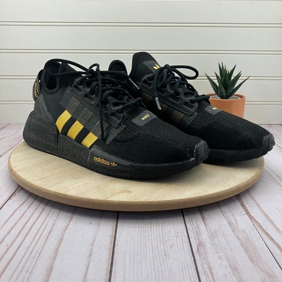 superstar takkies